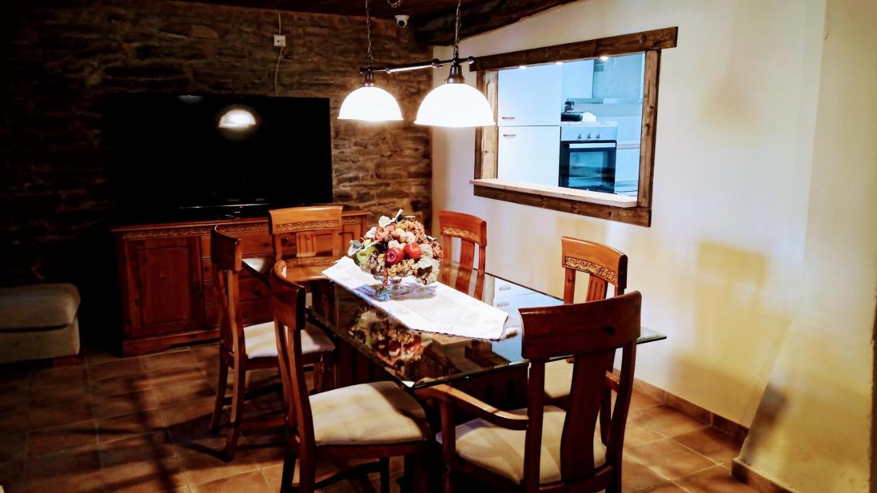 La Casona De Sarria Hostel Kültér fotó