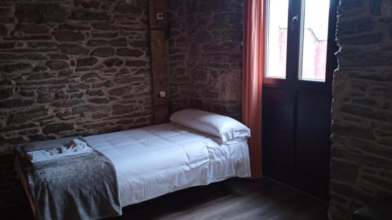 La Casona De Sarria Hostel Kültér fotó