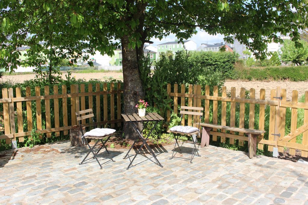 La Casona De Sarria Hostel Kültér fotó