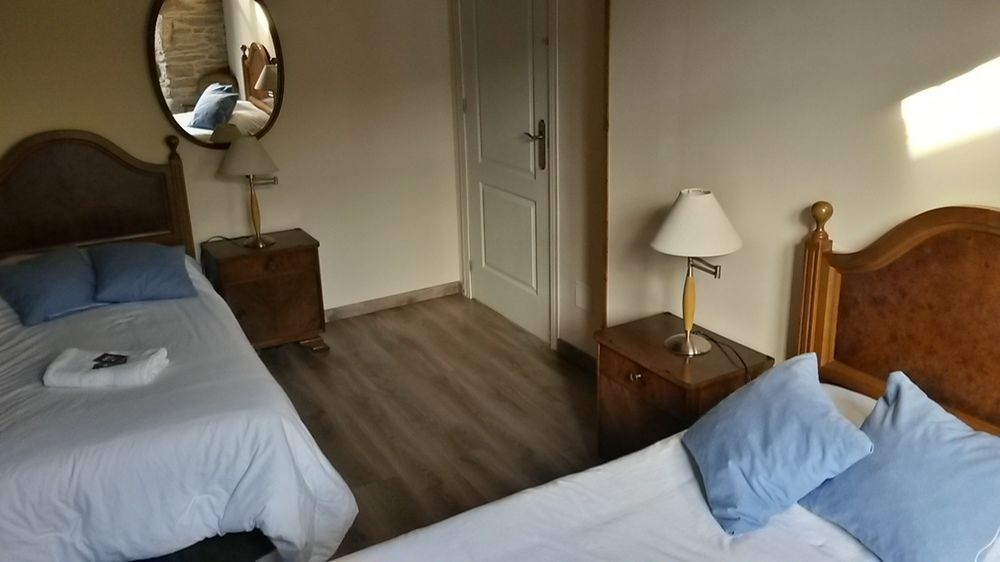 La Casona De Sarria Hostel Kültér fotó